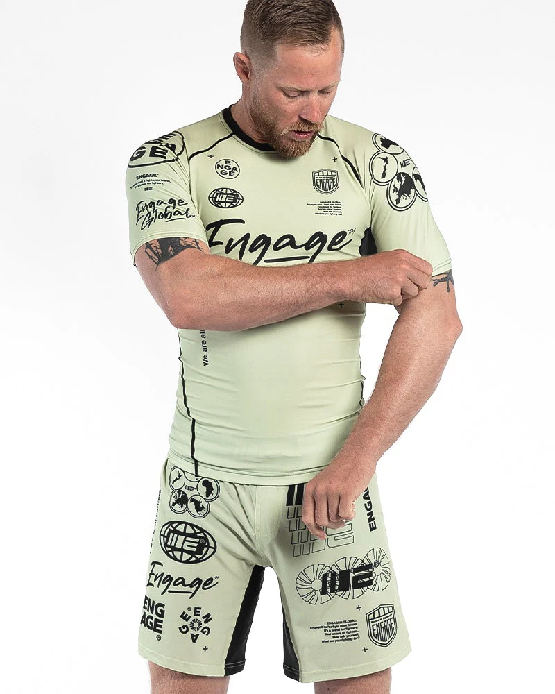 Engage Billboard Short Sleeve Rash Guard - Sand - Image 9