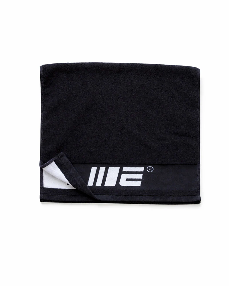 Essential Gym Towel (Black) - Image 2