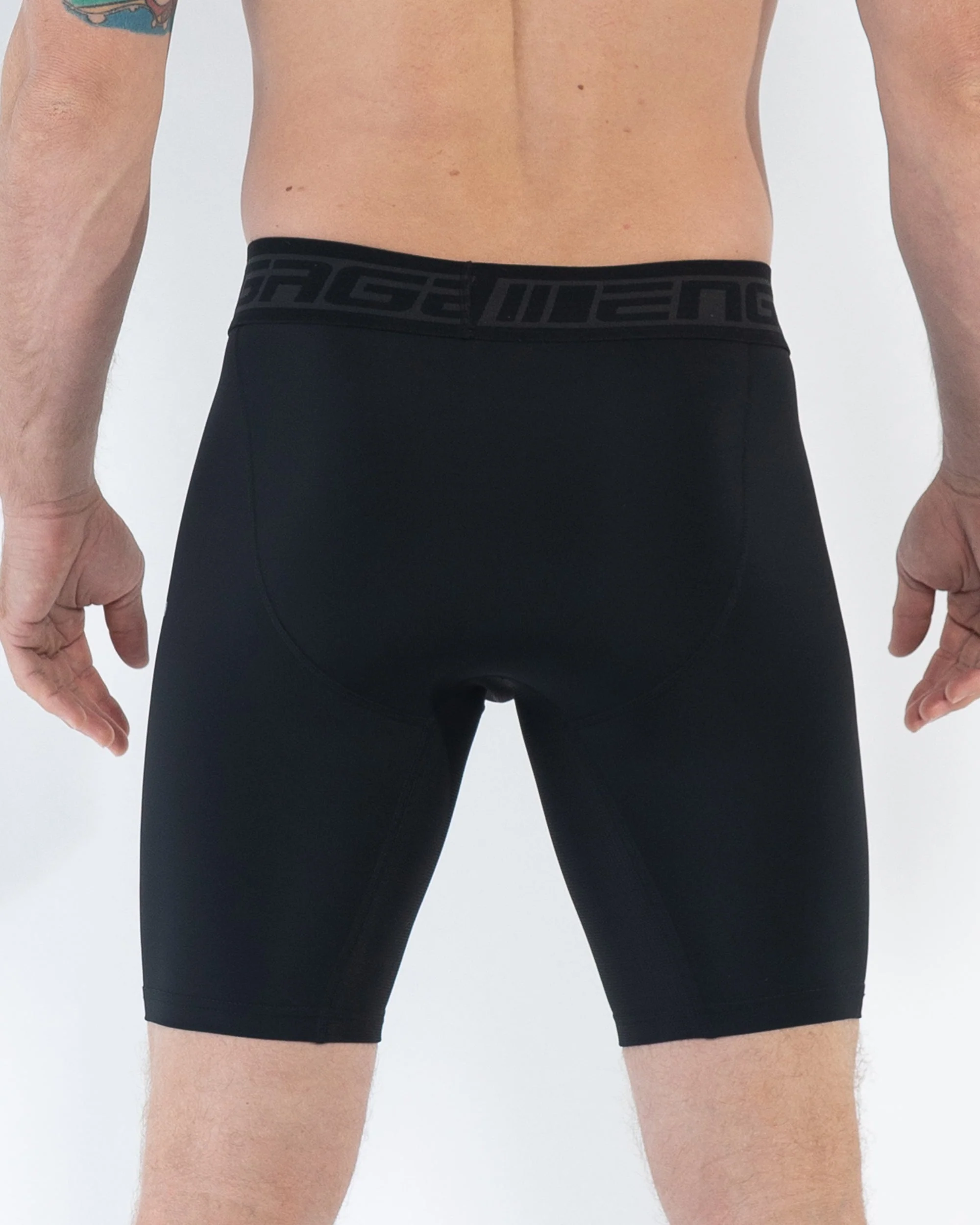 Essential Series Compression Short - Image 5