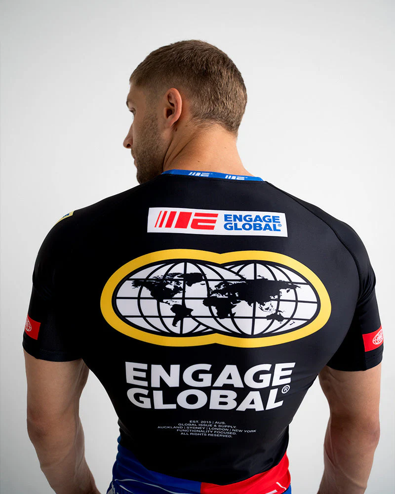 Racer (Black) Short Sleeve Rash Guard - Image 4